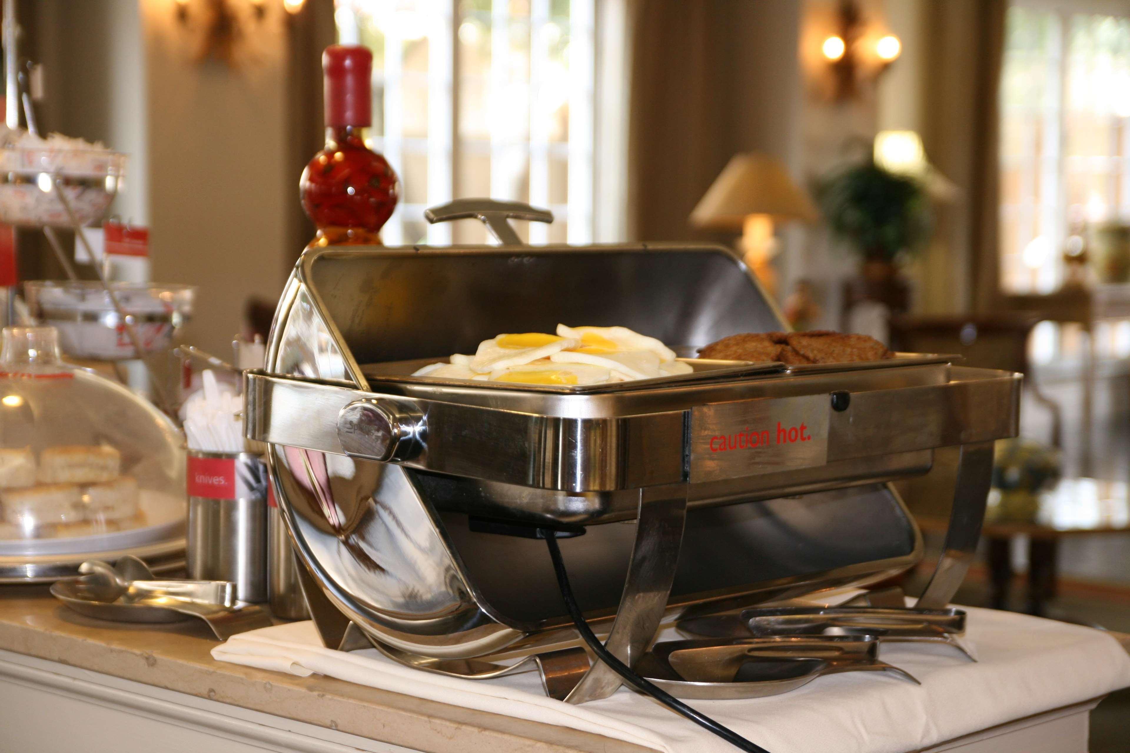 Hampton Inn New Orleans/St.Charles Ave Ресторан фото