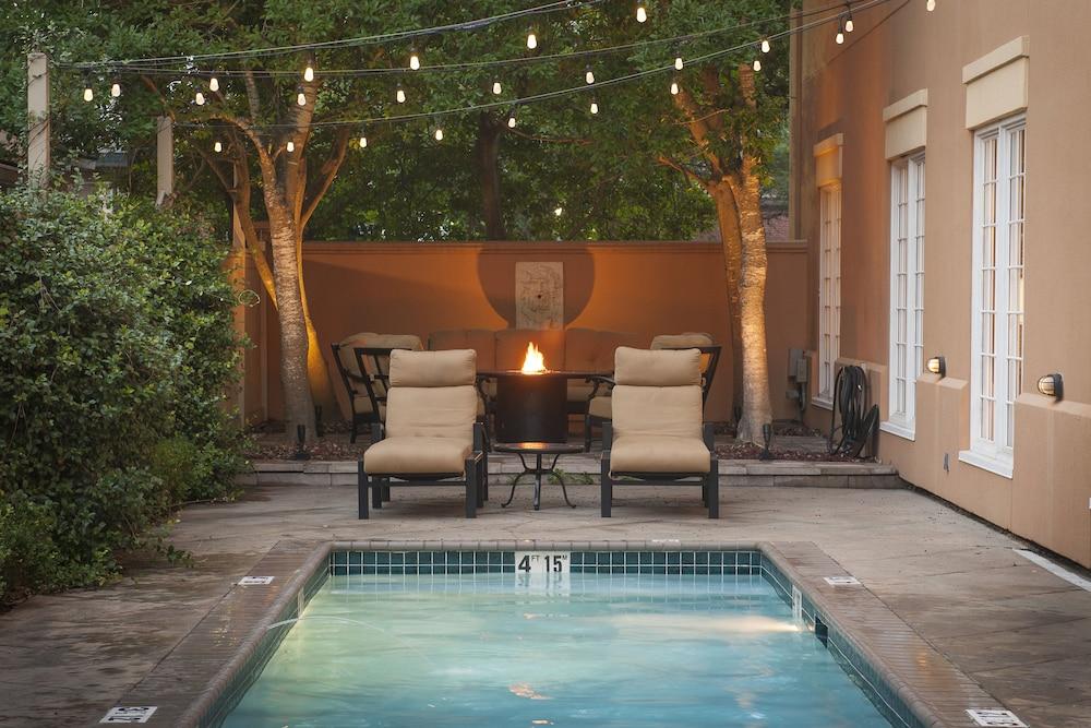 Hampton Inn New Orleans/St.Charles Ave Екстер'єр фото