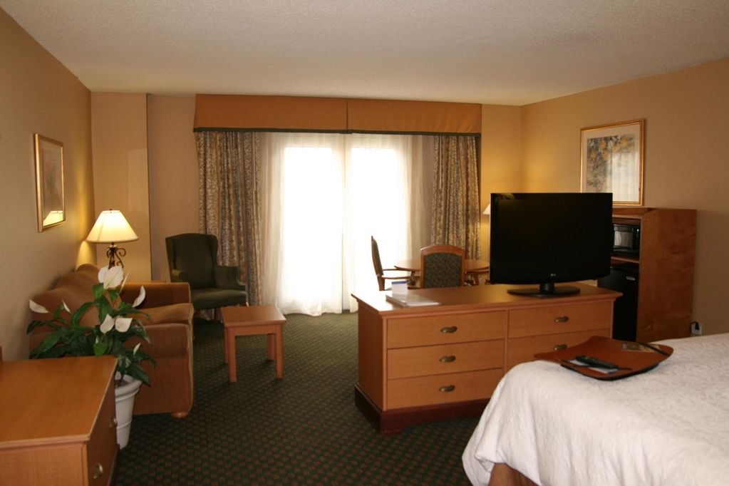 Hampton Inn New Orleans/St.Charles Ave Номер фото